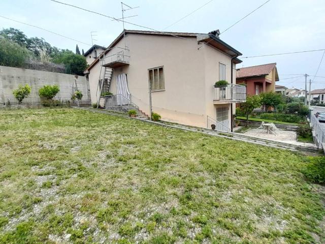 Terreno in vendita a Custoza, Sommacampagna