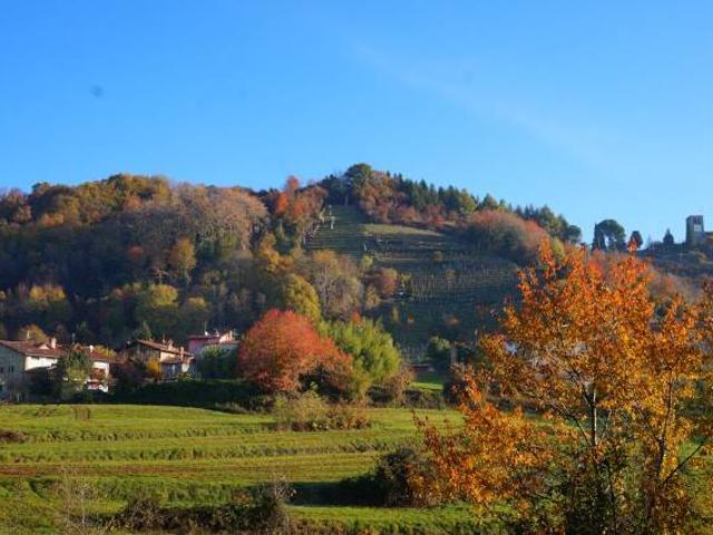 Terreno in vendita a Corna, Sotto Il Monte Giovanni