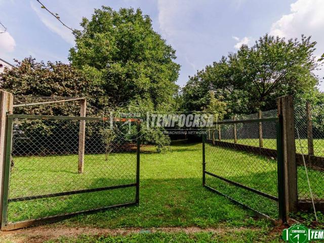 Terreno in vendita a Sovico, Lombardia