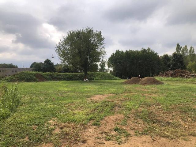 Terreno in vendita a Sovico, Lombardia
