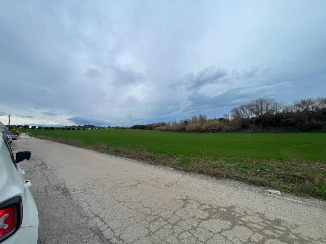 Terreno in vendita a Villa Raspa, Spoltore