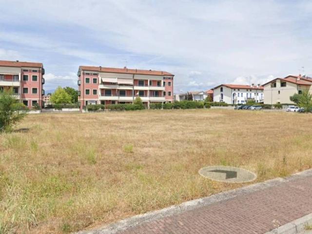 Terreno in vendita a Spresiano, Veneto