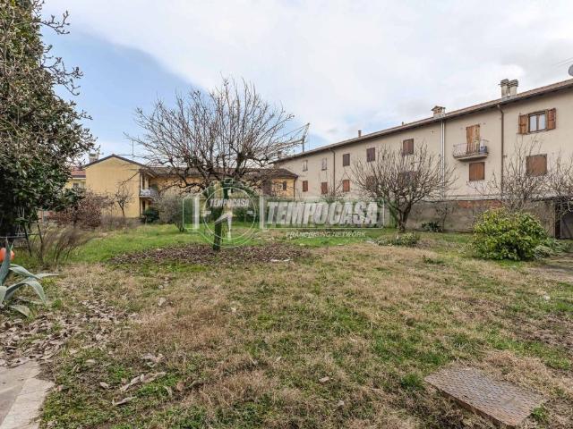 Terreno in vendita a Stezzano, Lombardia