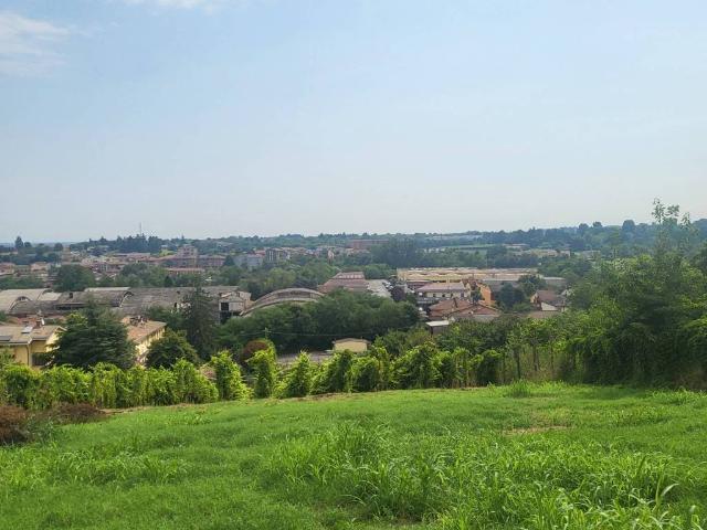Terreno in vendita a Stradella, Lombardia