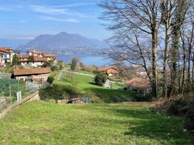 Terreno in vendita a Brisino, Piemonte