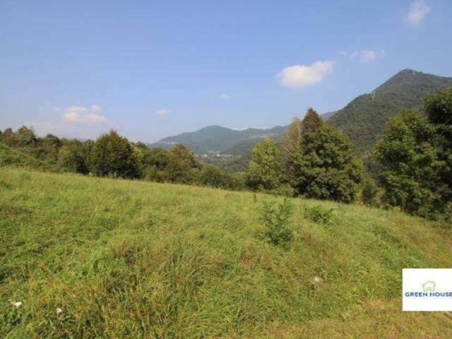 Terreno in vendita a Strozza, Lombardia