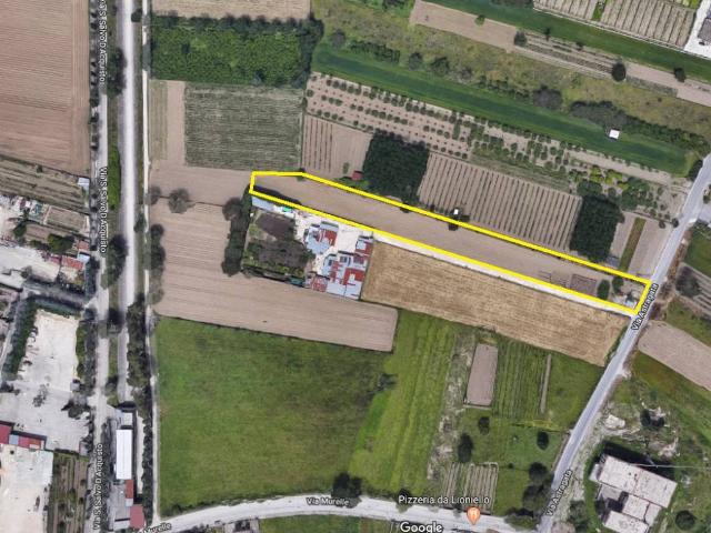 Terreno in vendita a Succivo, Campania