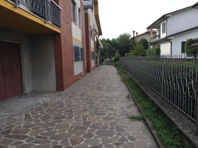 Terreno in vendita a Suisio, Lombardia