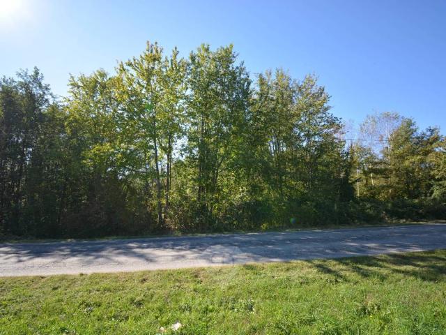 Terreno in vendita a Menzago, Sumirago