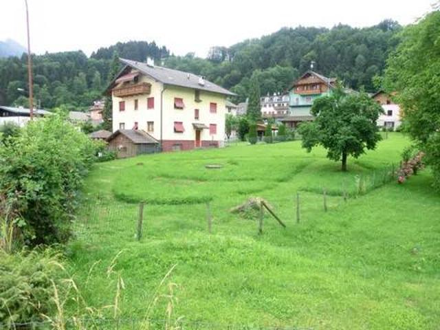 Terreno in vendita a Tambre D'alpago, Veneto