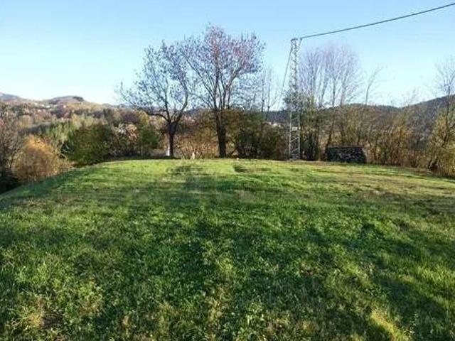 Terreno in vendita a Tambre D'alpago, Veneto
