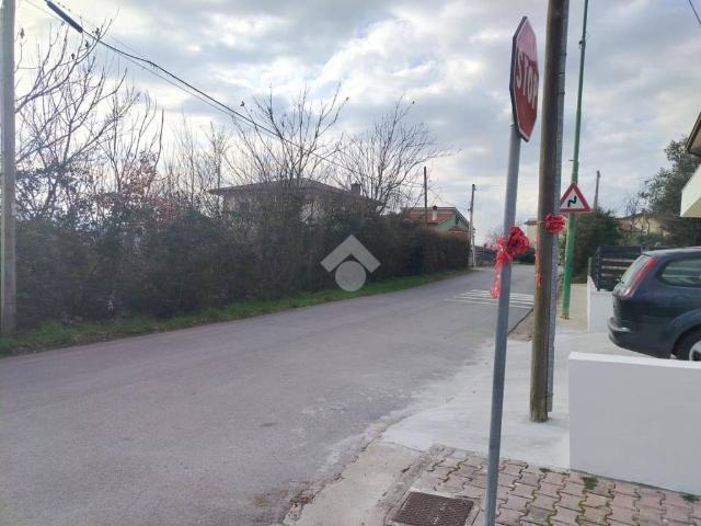 Terreno in vendita a Taurasi, Campania