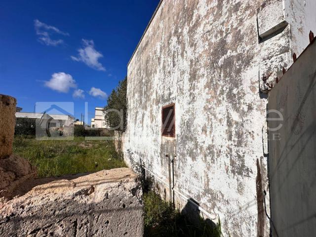 Terreno in vendita a Taviano, Lecce