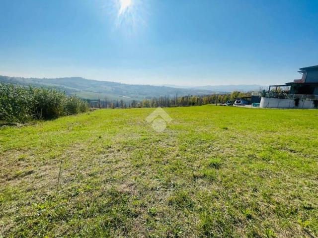 Terreno in vendita a Pirano Alto, Marche