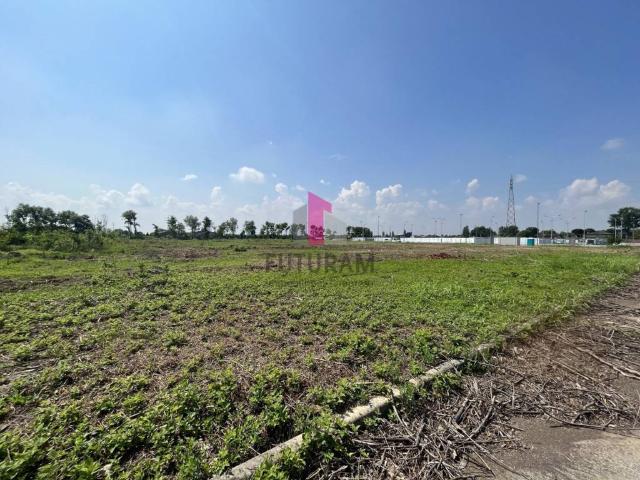 Terreno in vendita a Teglio Veneto, Veneto