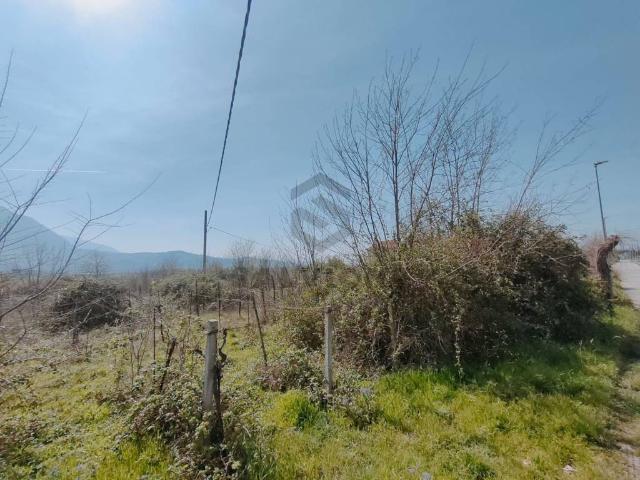 Terreno in vendita a Telese Terme, Campania