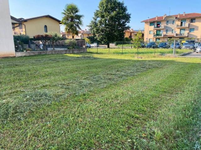 Terreno in vendita a Telgate, Lombardia