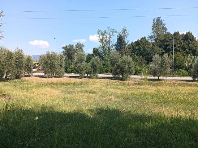 Terreno in vendita a Terni, Umbria