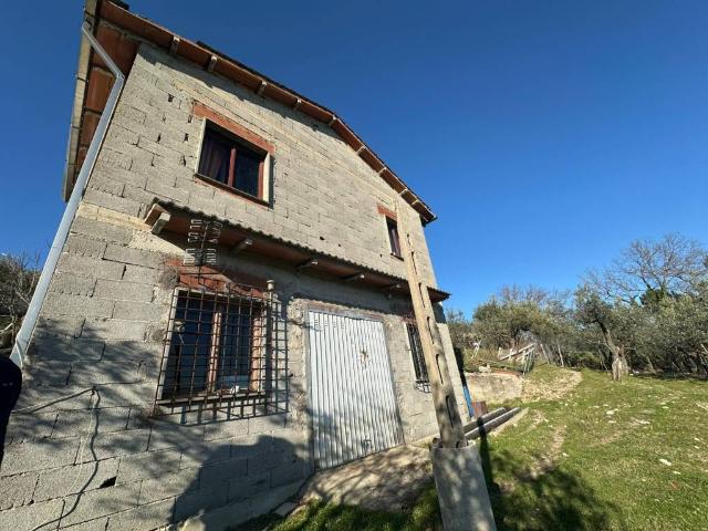 Terreno in vendita a Terni, Umbria