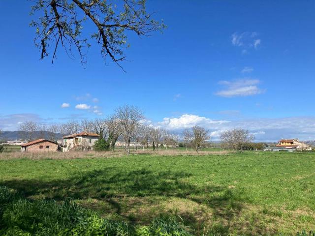 Terreno in vendita a Terni, Umbria
