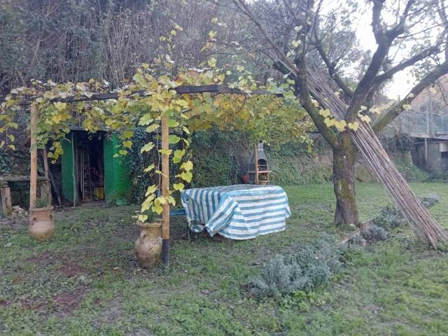 Terreno in vendita a Campomicciolo, Terni