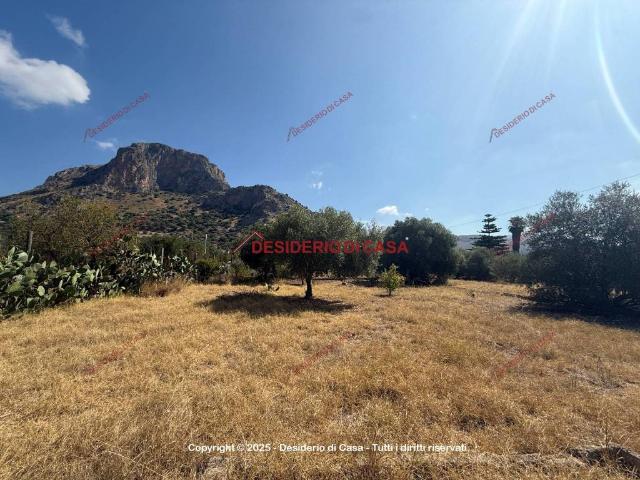 Terreno in vendita a Terrasini, Sicilia