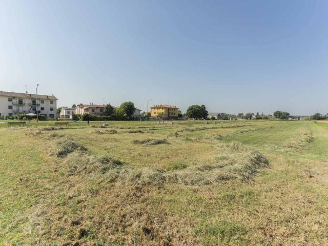 Terreno in vendita a Unione Alto Ferrarese, Reggio Emilia