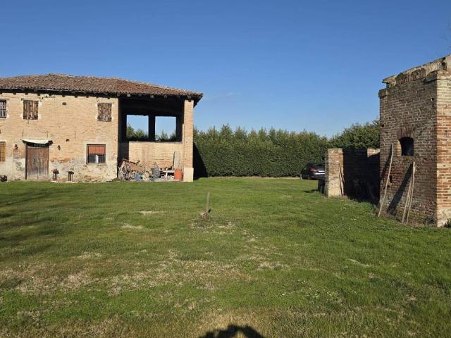 Terreno in vendita a Unione Alto Ferrarese, Cento