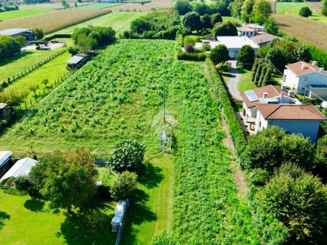 Terreno in vendita a Tezze Sul Brenta, Veneto