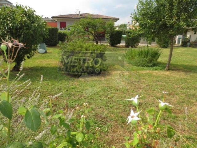 Terreno in vendita a San Vincenzo, Thiene