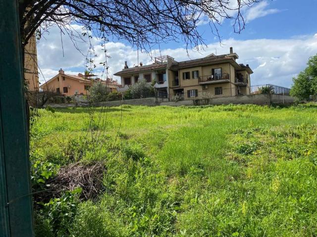 Terreno in vendita a Campolimpido, Roma Capitale