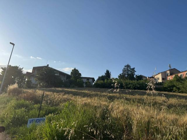 Terreno in vendita a Unione dei Comuni della Val Vibrata, Torano Nuovo