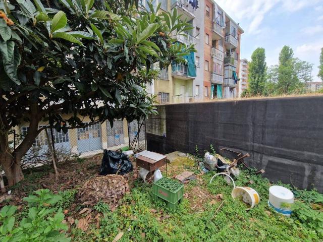 Terreno in vendita a Circoscrizione 2, Piemonte