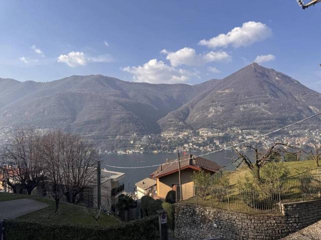 Terreno in vendita a Moniga, Torno