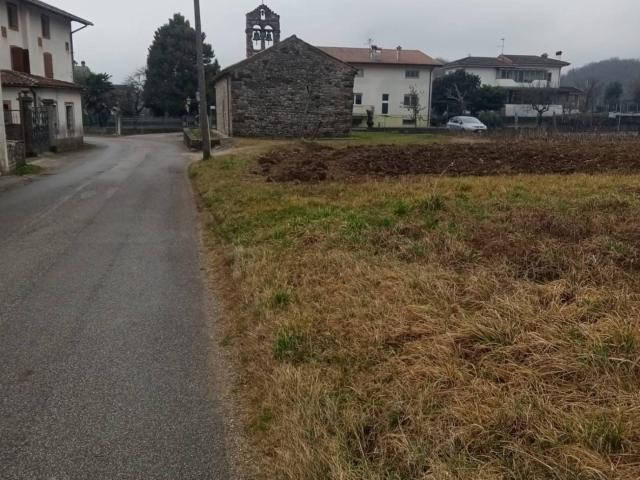 Terreno in vendita a Torreano, Friuli-Venezia Giulia