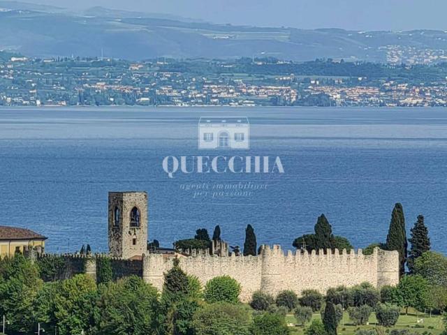 Terreno in vendita a Torri Del Benaco, Veneto