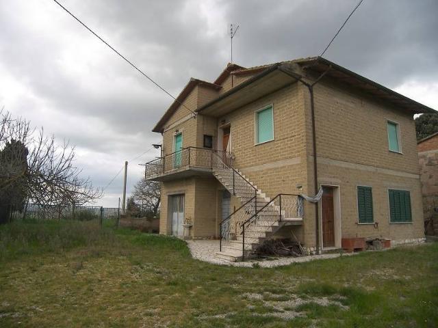 Terreno in vendita a Torrita di Siena, Siena