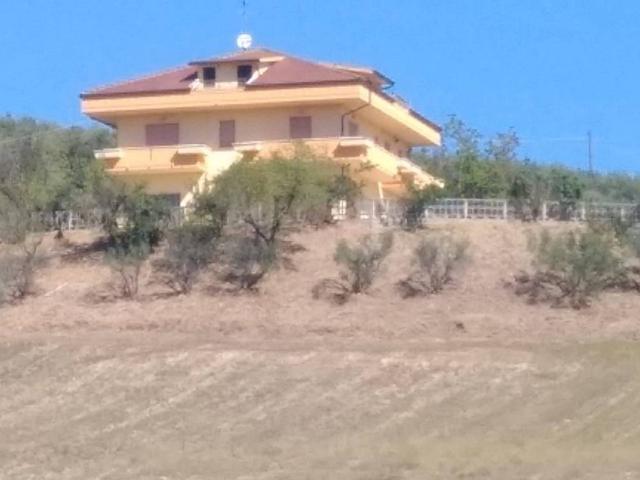 Terreno in vendita a Unione dei Comuni della Val Vibrata, Tortoreto