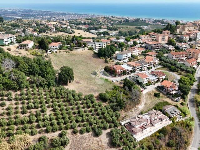 Terreno in vendita a Unione dei Comuni della Val Vibrata, Tortoreto