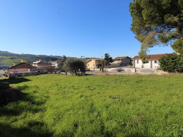 Terreno in vendita a Unione dei Comuni della Val Vibrata, Tortoreto