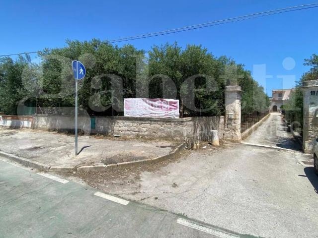 Terreno in vendita a Puglia, Barletta-andria-trani