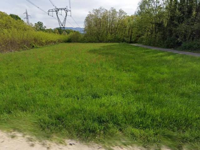 Terreno in vendita a Travedona Monate, Lombardia