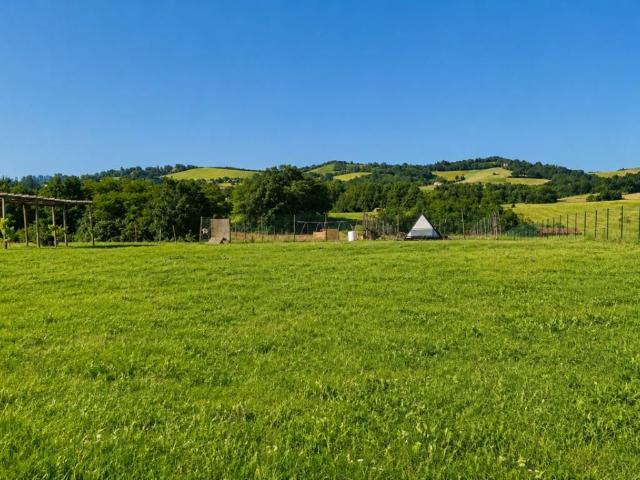 Terreno in vendita a Traversetolo, Reggio Emilia