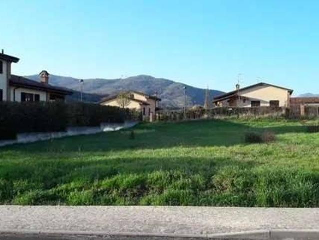 Terreno in vendita a Travo, Reggio Emilia