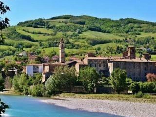 Terreno in vendita a Travo, Piacenza