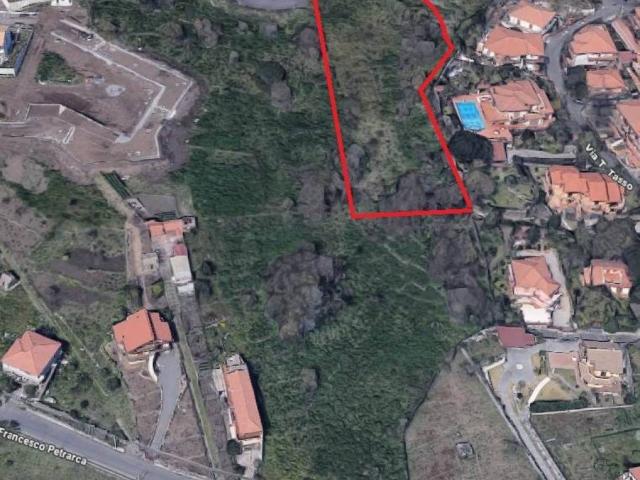 Terreno in vendita a Trecastagni, Sicilia