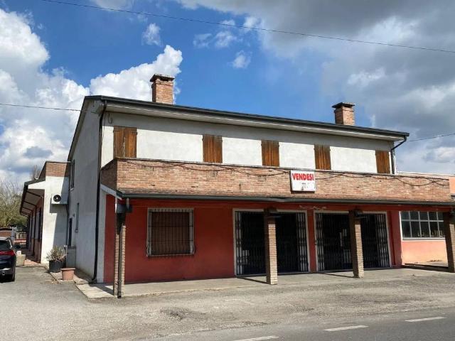 Terreno in vendita a Trecenta, Veneto