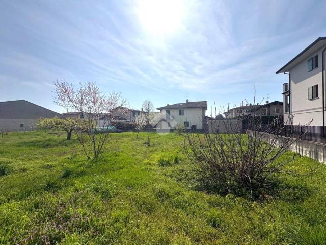 Terreno in vendita a Trescore Cremasco, Lombardia