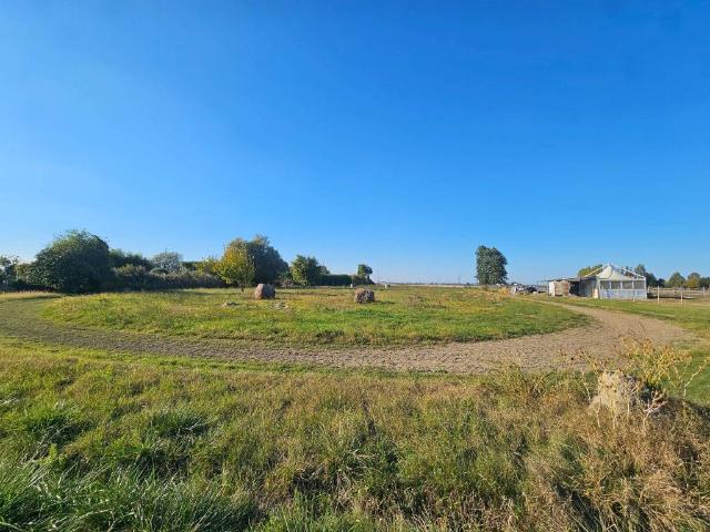 Terreno in vendita a Unione Terre e Fiumi, Formignana