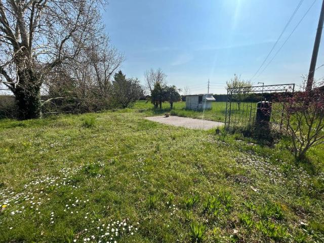 Terreno in vendita a Treviglio, Lombardia